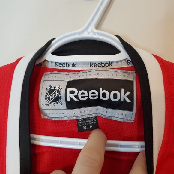 Chicago Blackhawks NHL Reebok Jersey Red Size S - Picture 5 of 8